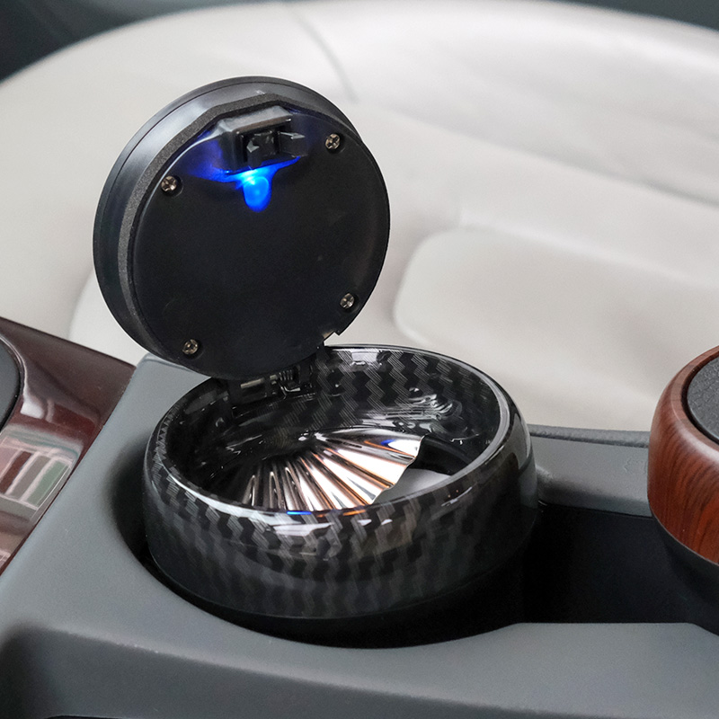N17A Car Ashtray with LED